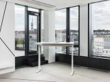 Klasický kancelářský nábytek - Výškově nastavitelné a polohovací stoly